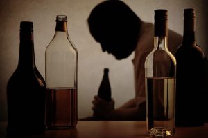 Як допомогти людині з алкогольною залежністю?