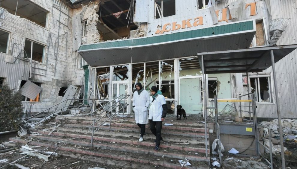 За рік війни росіяни зруйнували понад 1200 об’єктів медзакладів