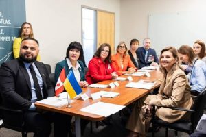 Український та канадський медзаклад підписали договір про медичне партнерство у сфері психічного здоров’я та реабілітації військових