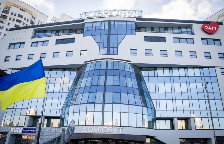 Аналітики YC.Market визначили 15 найбільших приватних медичних закладів України за загальним обсягом доходів за період 2023-2024рр.