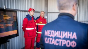 Герої у червоних жилетах: від початку повномасштабної війни українська «екстренка» прийняла майже 20 млн викликів