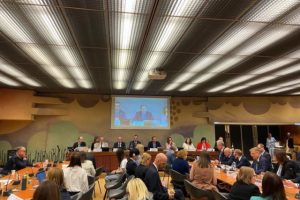 Україна посилює міжнародне партнерство у сфері охорони здоров’я: результати першого дня участі у 78-й Всесвітній асамблеї охорони здоров’я