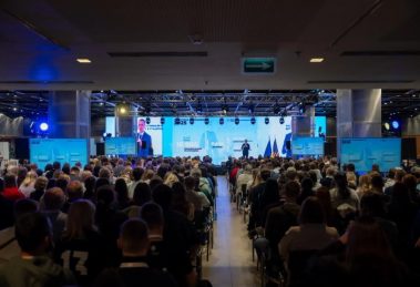 Пропускна спроможність системи реабілітації становить вже понад 16 тисяч сеансів на день - міністр Віктор Ляшко