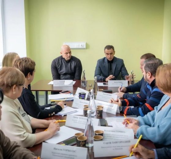 Уряд посилює фінансову підтримку медиків у прифронтових громадах: лікарні отримають додаткове фінансування на зарплати