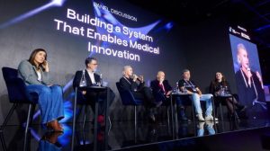 В Україні реалізується перший у Східній Європі проєкт для лікування військових із важкими пораненнями з використанням ШІ