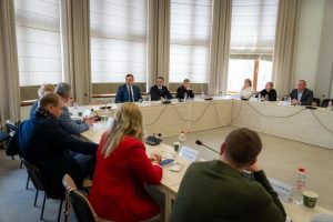 Розширення програми «Доступні ліки»: у МОЗ розпочалися консультації з українськими виробниками