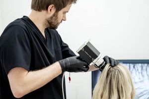 Клініка трихології Київ: Khobzei Clinic - повернення густоти волосся