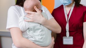 Перший аналіз у житті немовляти: в Україні провели понад 608 тисяч досліджень неонатального скринінгу