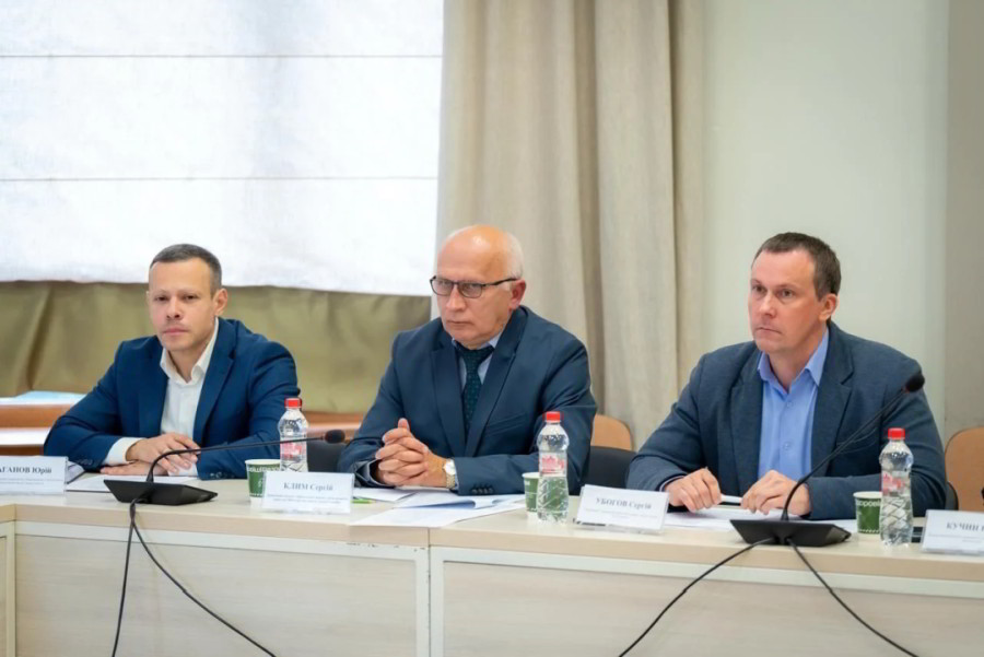В Україні триває робота над запровадженням обов'язкової підготовки офіцерів запасу медичної служби